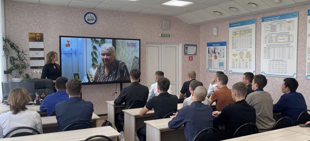 Просмотр  патриотического фильма "Через века – помните! Откровения участника ВОВ А.А. Янович "