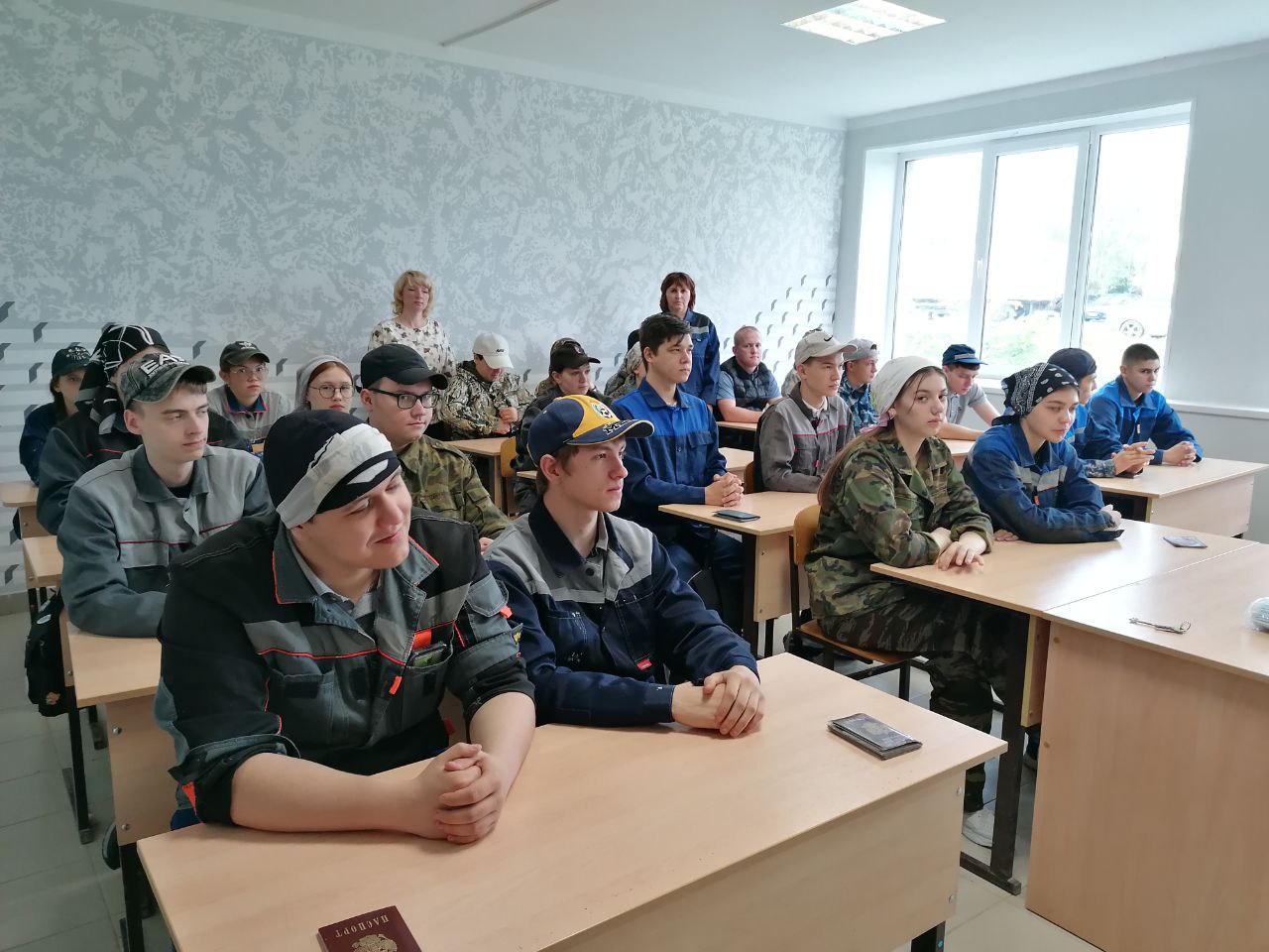 Подготовительный день C-1  демонстрационного экзамена в группе № 22-04 по профессии 08.01.25 «Мастер отделочных строительных и декоративных работ» 